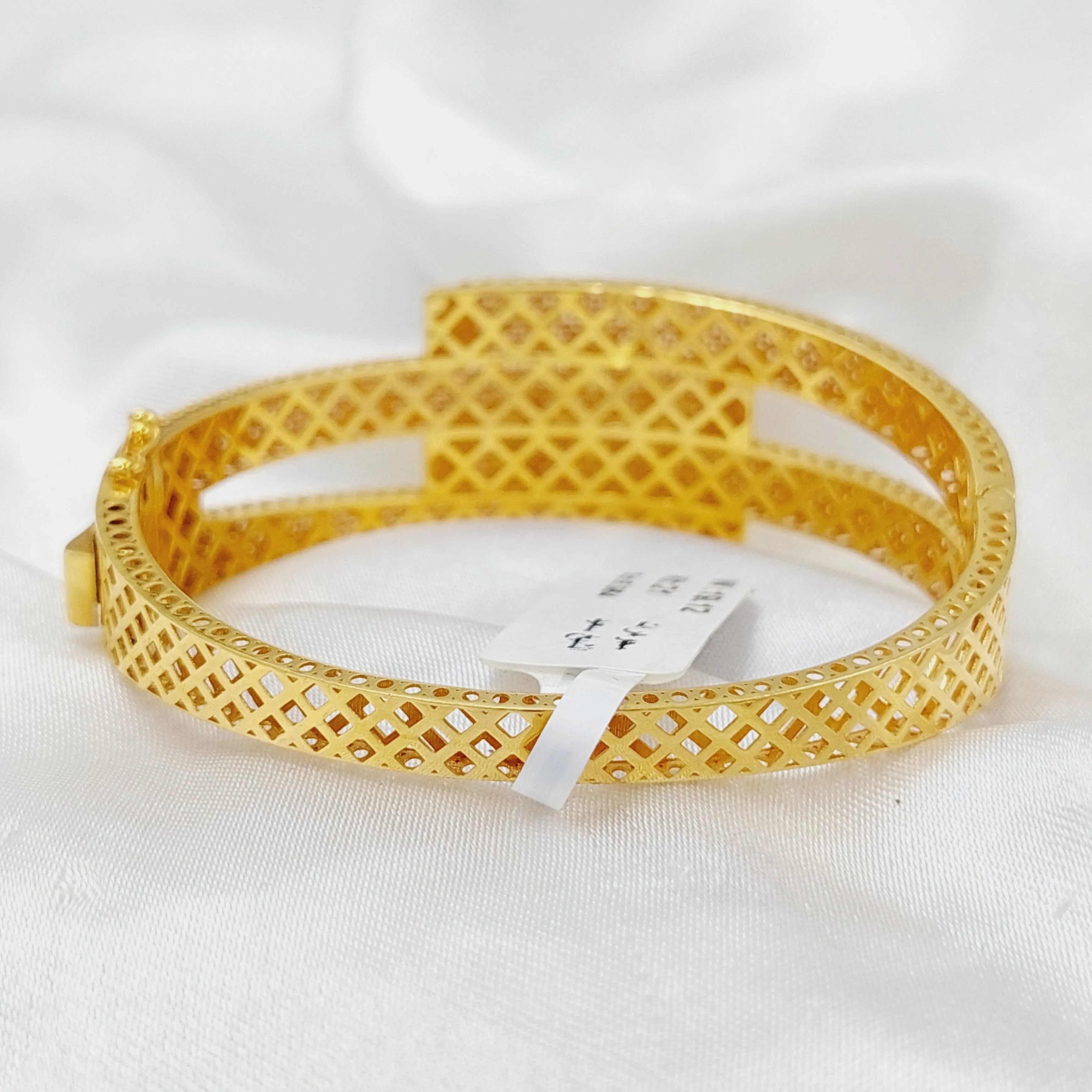 Deluxe Belt Bangle Bracelet